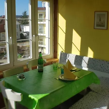Villa Strandvilla Whg 02 *
